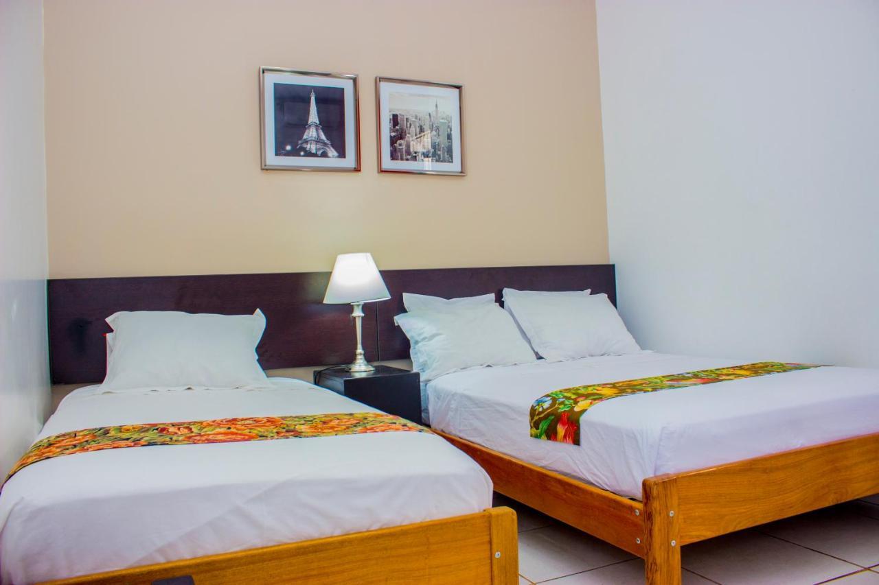 Hostal CENTRIKA Tarapoto Exterior foto